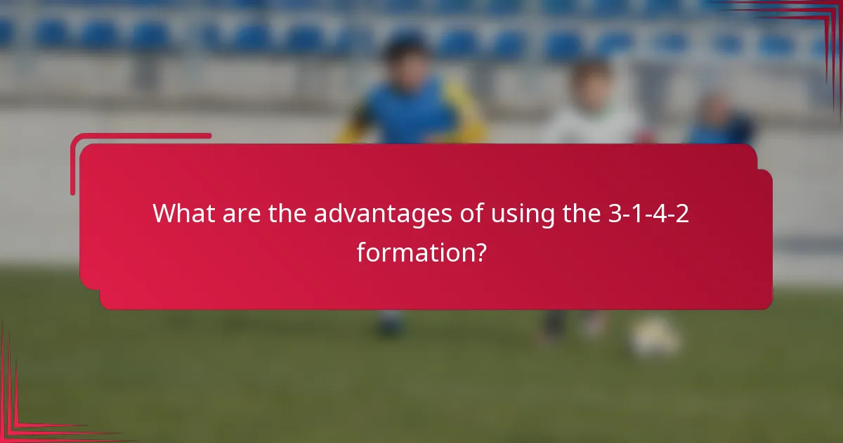 What are the advantages of using the 3-1-4-2 formation?
